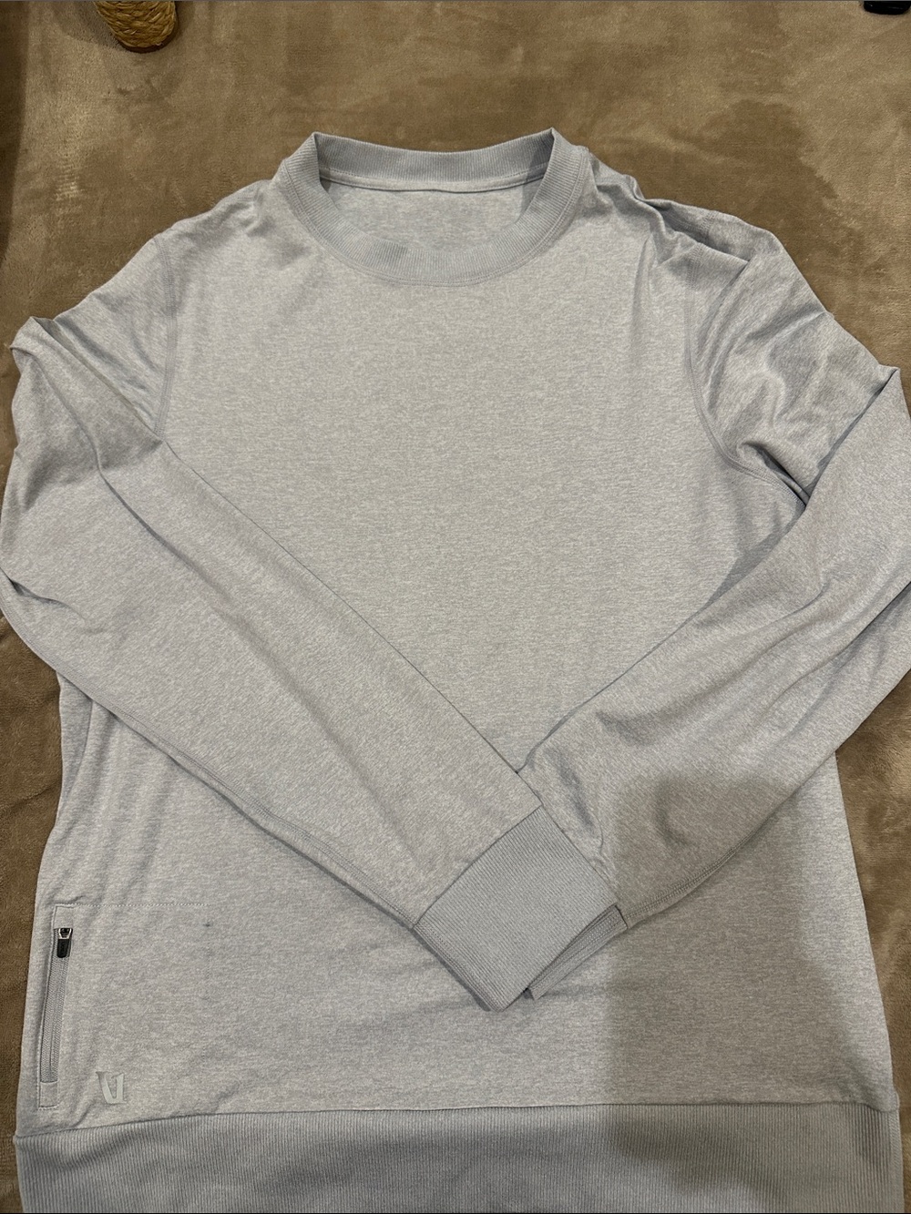 Vuori Men's Light Gray Crewneck Sweatshirt